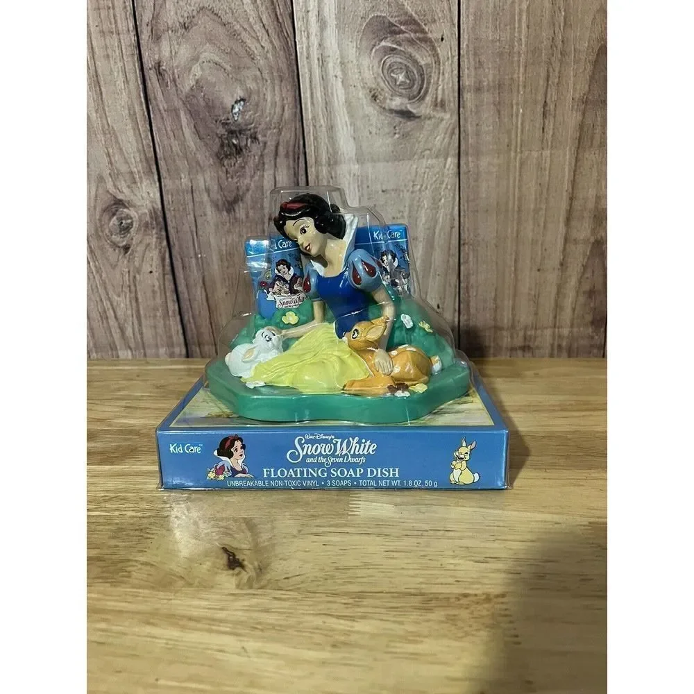 Disney Snow White Seven Dwarfs Floating Soap Dish